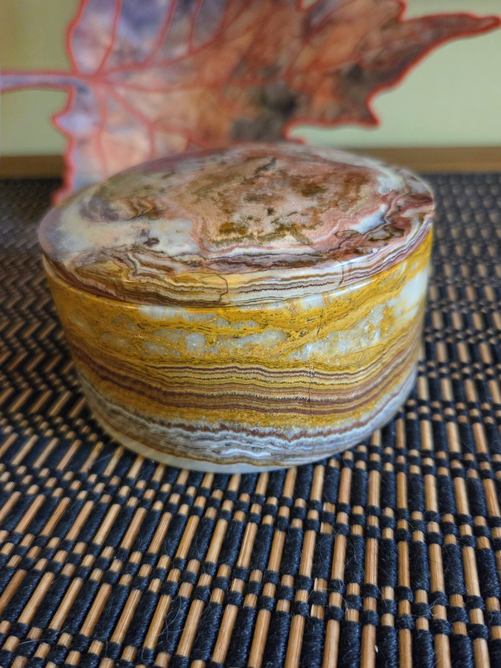 Vintage Banded Calcite Onyx Marble Round Trinket Box Lidded Stone Jewelry Box